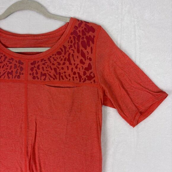 Lululemon Striped Red with Leopard Print Pocket Scoop Neck Tshirt - Picture 5 of 13